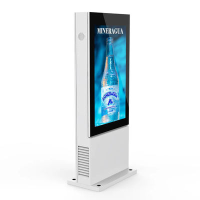 4G Outdoor Digital Display Iklan 55 Inch Kecerahan Tinggi Waterproof IP65